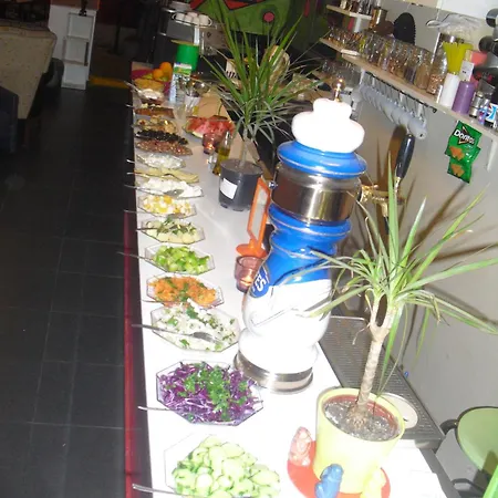 Chillout Hostel *