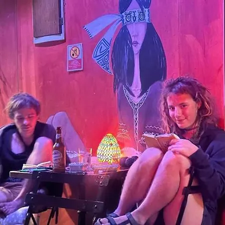 Chillout Hostel *